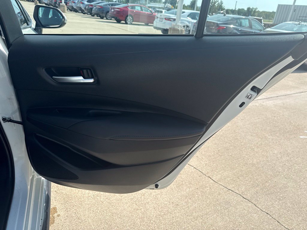 Used 2020 Toyota Corolla SE FWD image 20