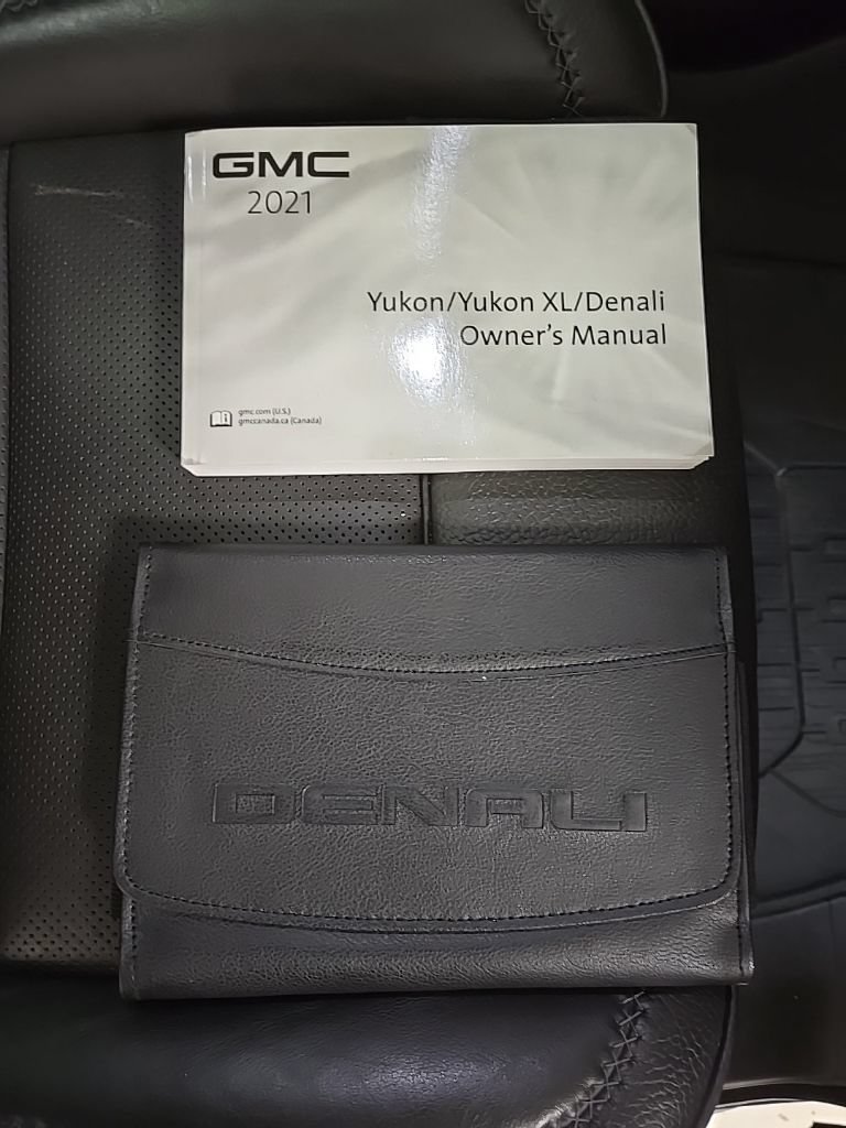 Used 2021 GMC Yukon XL Denali AWD/4WD image 62