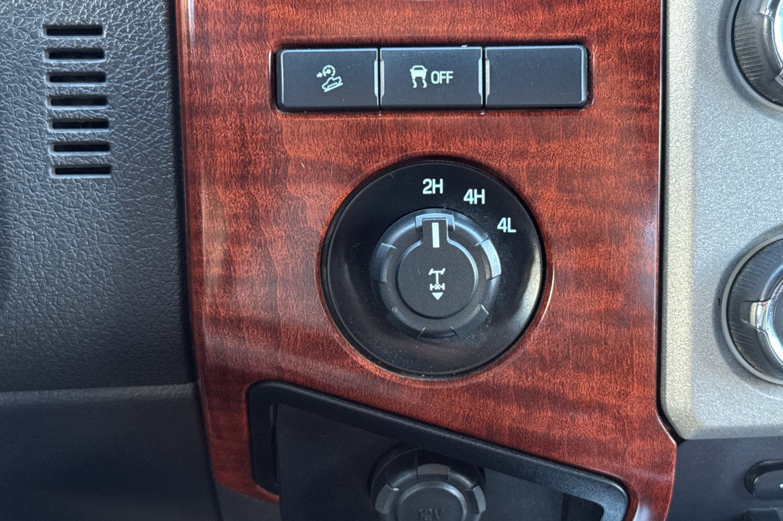 Used 2013 Ford F350 King Ranch AWD/4WD image 30