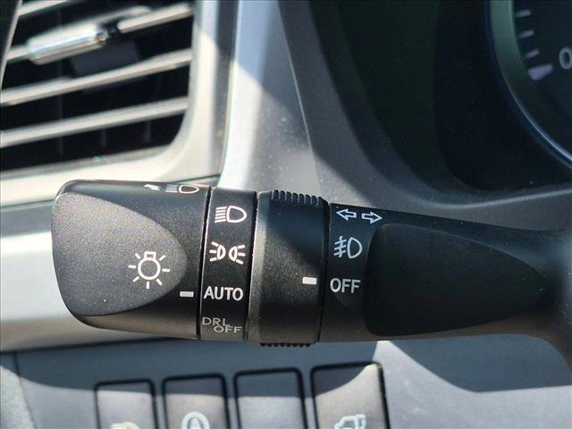 Used 2018 Toyota Highlander Limited FWD image 10