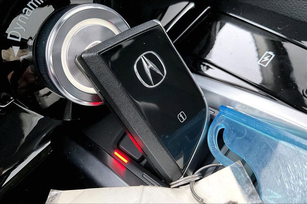 Used 2025 Acura MDX SH-AWD image 13