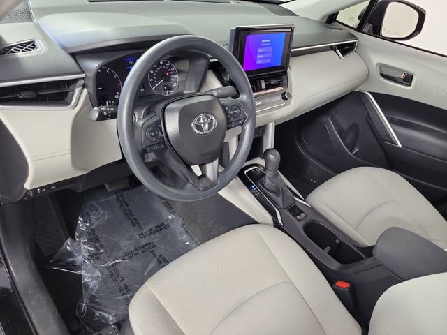 Used 2025 Toyota Corolla Cross L FWD image 18