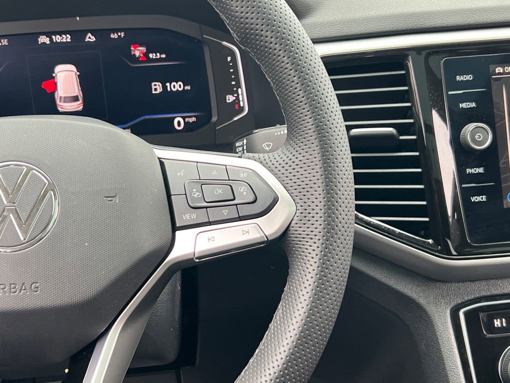 Certified 2023 Volkswagen Atlas SEL Premium image 32