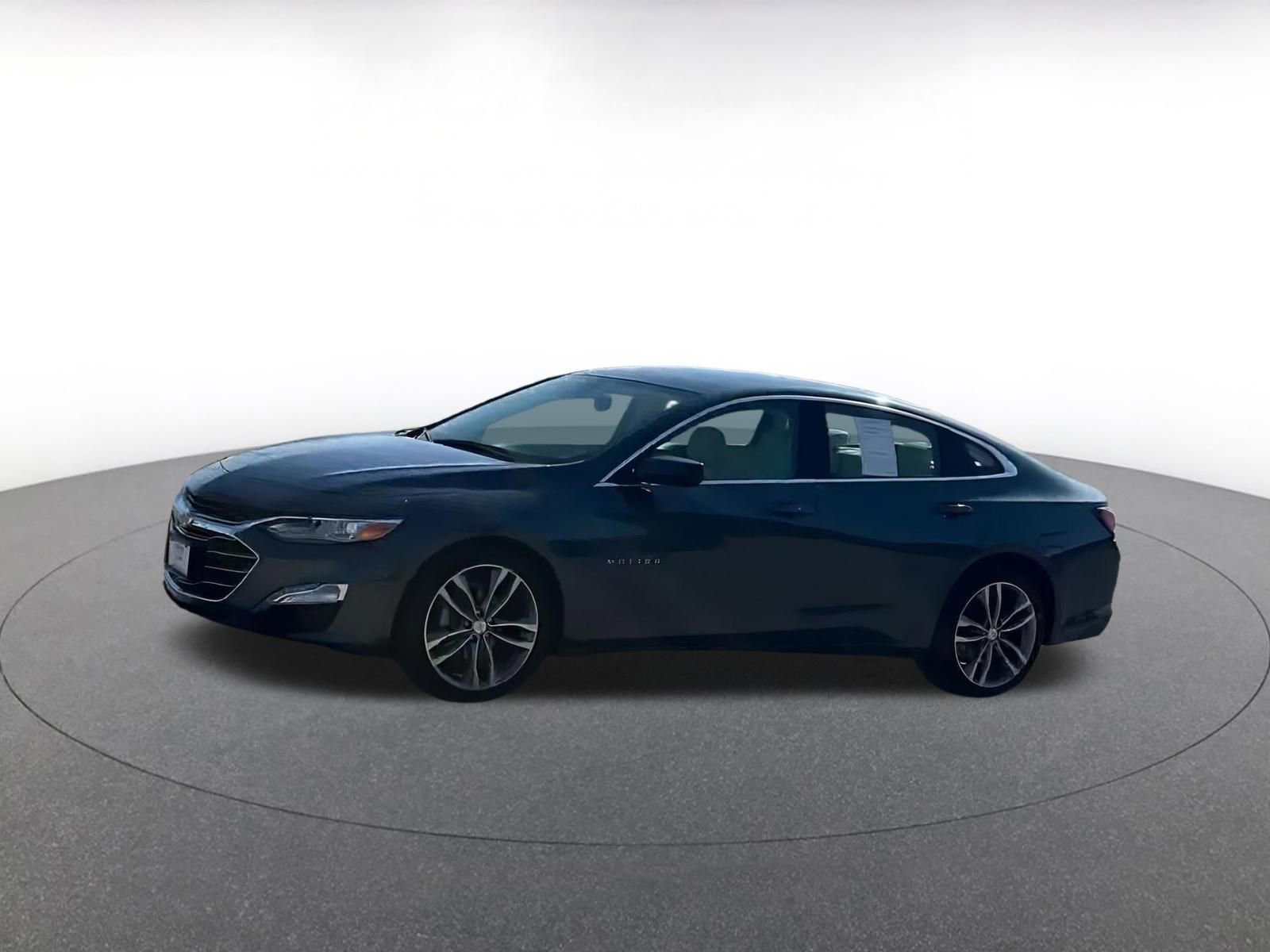 Used 2024 Chevrolet Malibu LT image 8