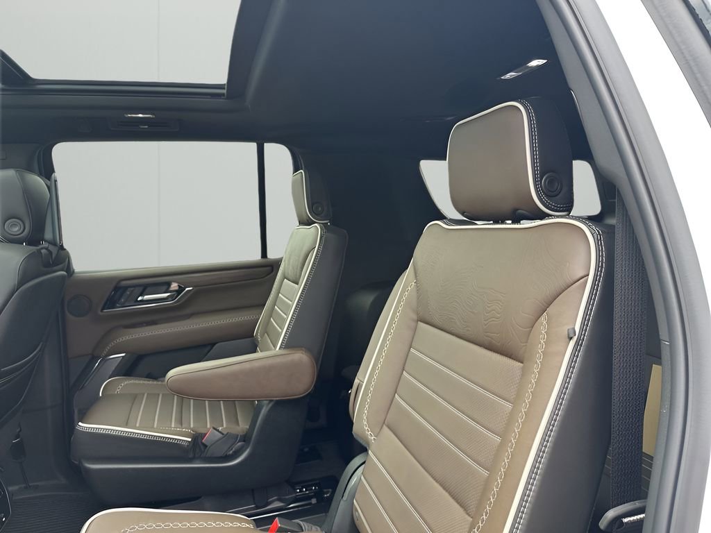 New 2026 GMC Yukon XL Denali Ultimate image 19