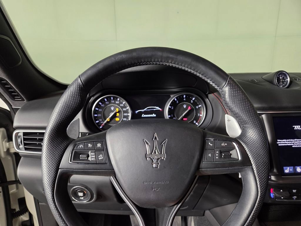Used 2022 Maserati Levante GT image 16