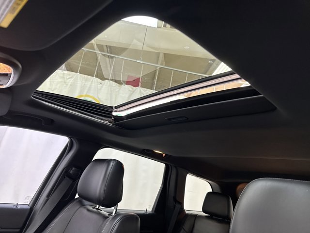 Used 2015 Jeep Grand Cherokee Limited w/ Trailer Tow Group IV image 24