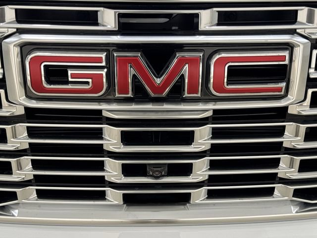 New 2026 GMC Yukon XL Denali w/ Denali Reserve Package RWD image 33