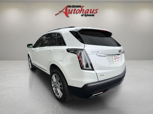 Used 2024 Cadillac XT5 Sportv w/ Technology Package AWD/4WD image 5