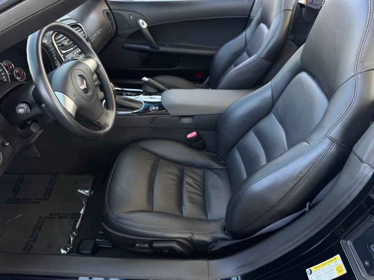 Used 2008 Chevrolet Corvette Convertible RWD image 18