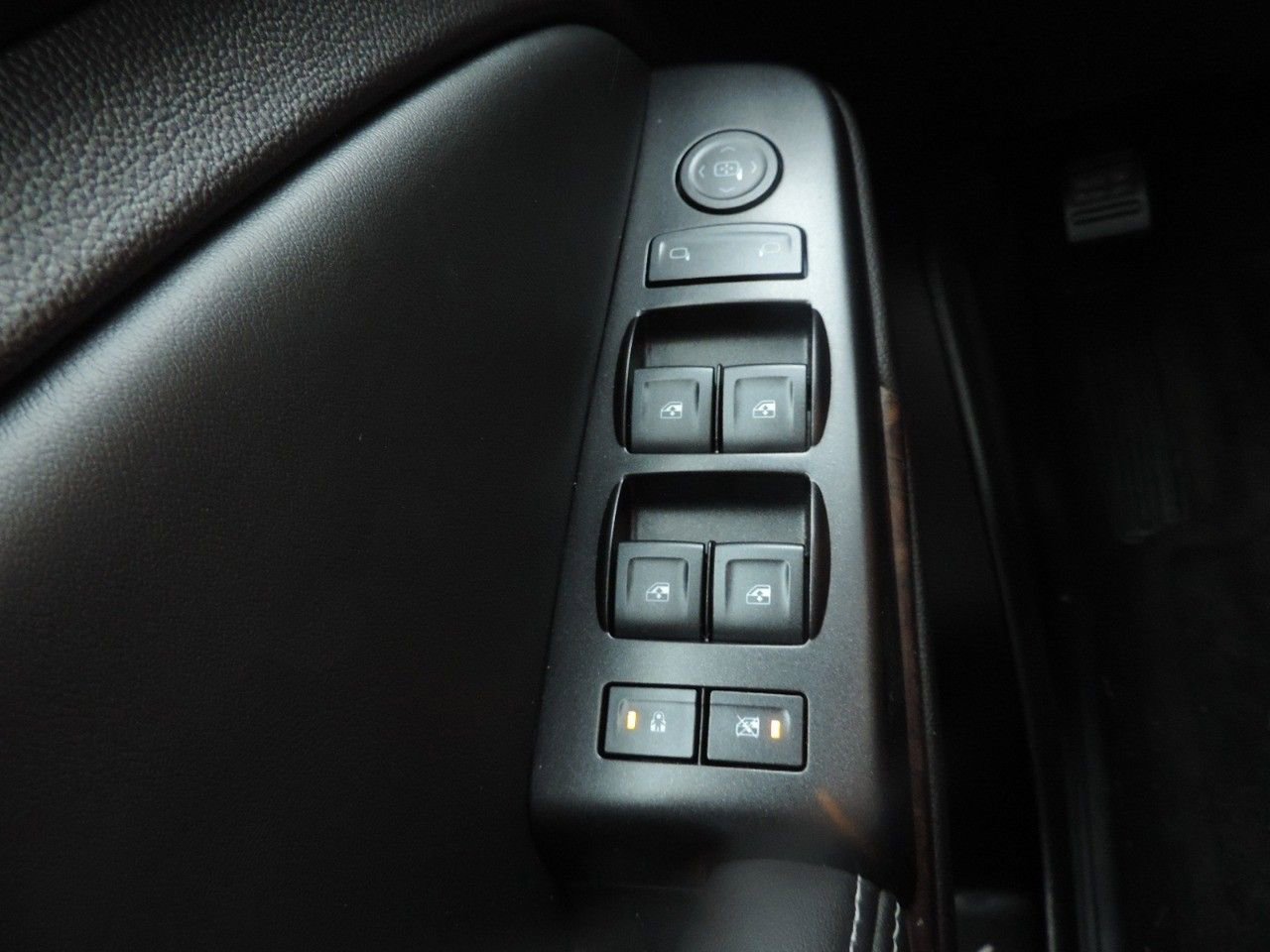 Used 2016 Chevrolet Tahoe LS image 28