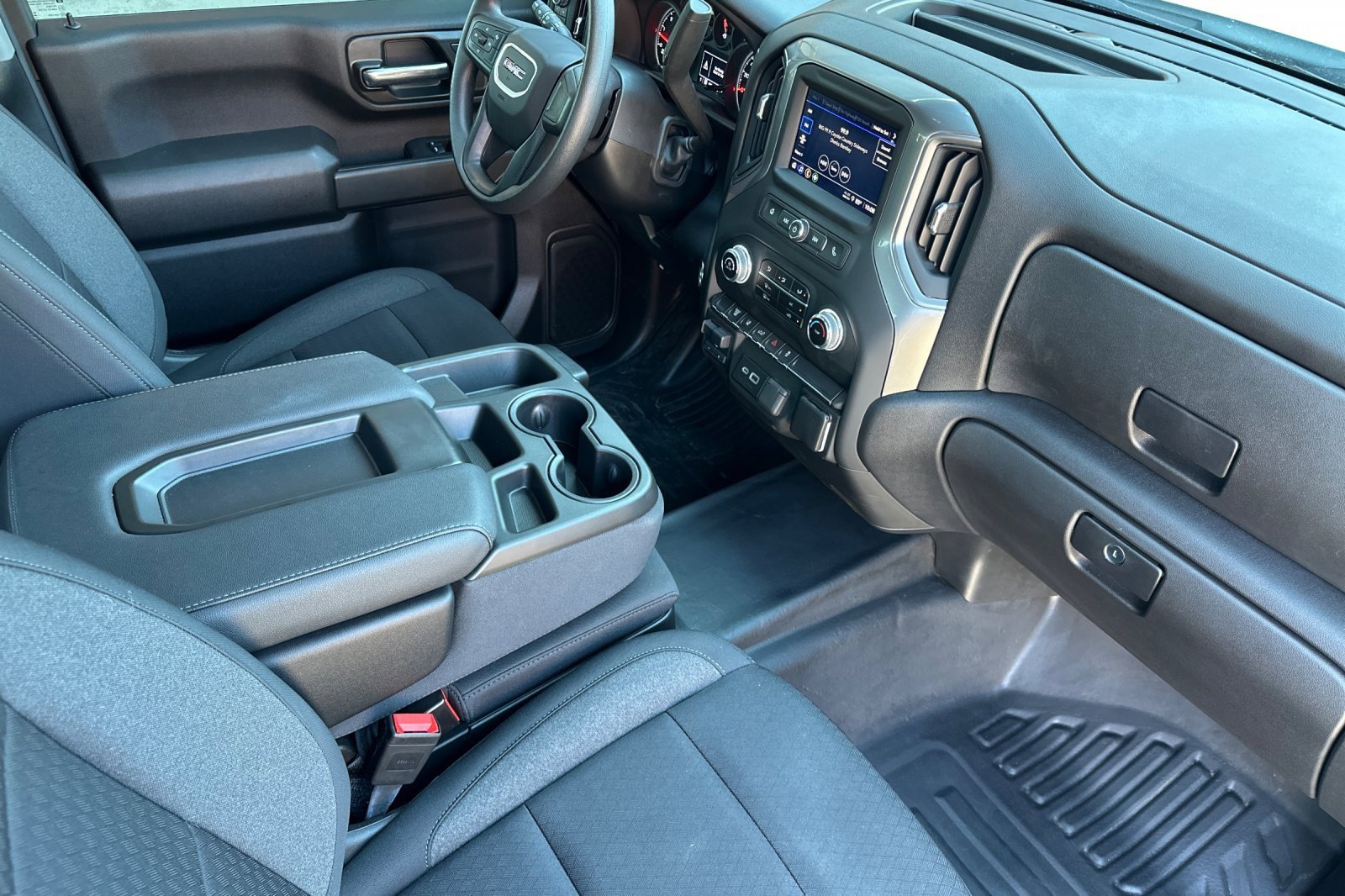 Used 2024 GMC Sierra 2500 Pro image 16