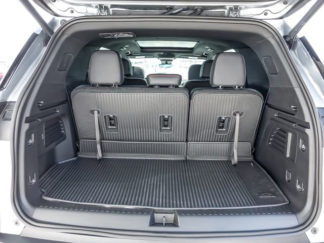 New 2026 Chevrolet Traverse Z71 w/ Enhanced Driving Package AWD/4WD image 8