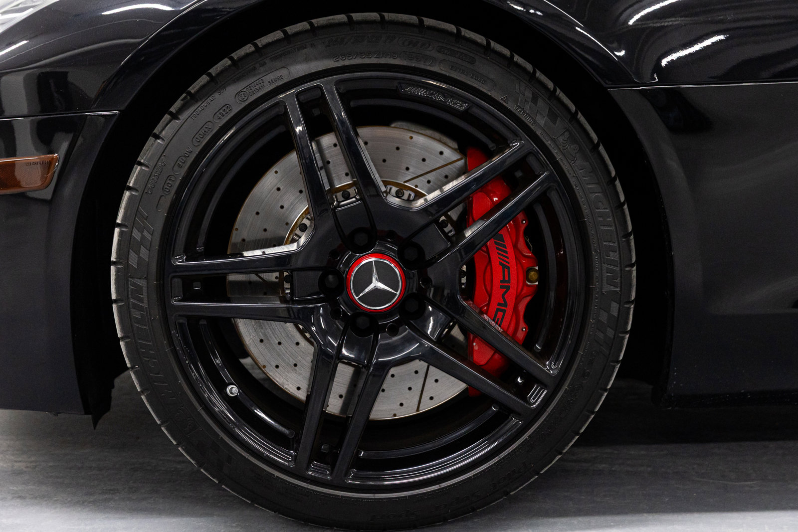 Used 2012 Mercedes-Benz SLS AMG Roadster image 10