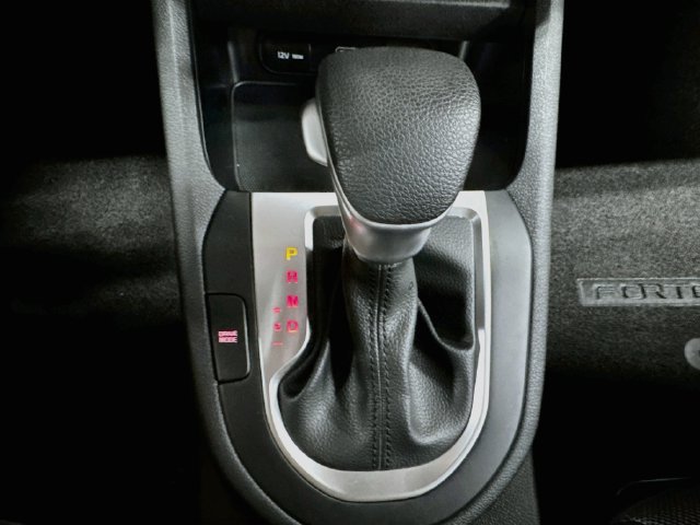 Certified 2024 Kia Forte LXS w/ LXS Technology Package FWD image 23