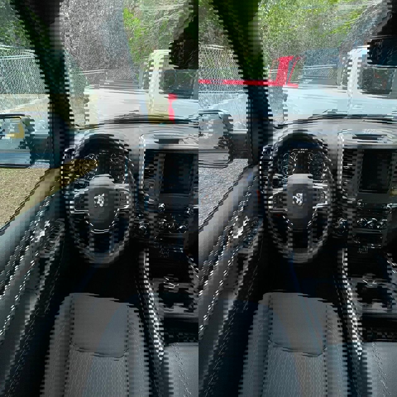 Used 2023 RAM 1500 Lone Star image 12