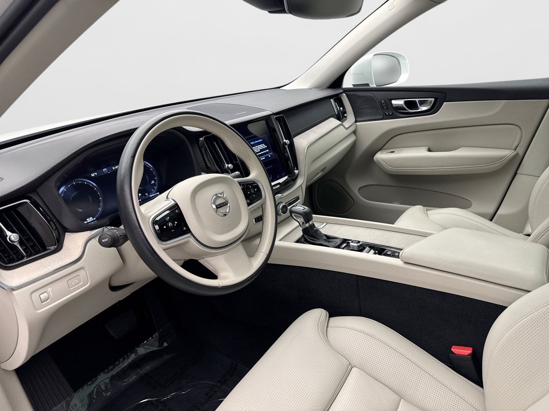 Used 2021 Volvo XC60 T5 Inscription w/ Climate Package AWD/4WD image 10