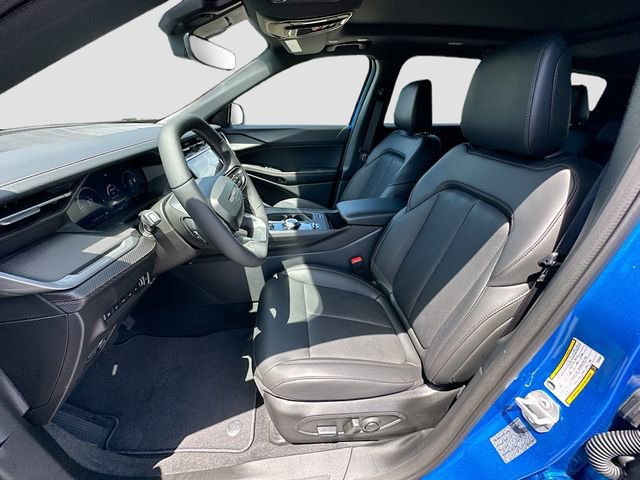 New 2026 Jeep Cherokee Overland image 15