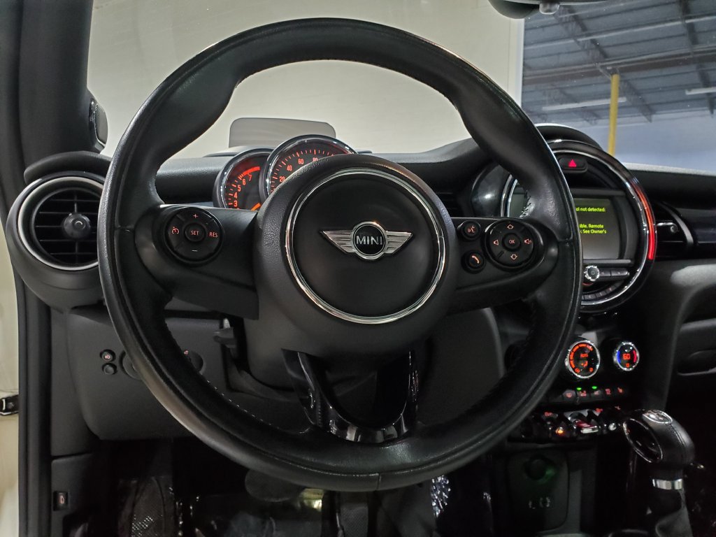 Used 2015 MINI Cooper S FWD image 21