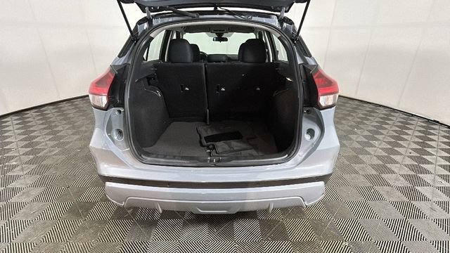 Used 2023 Nissan Kicks SV FWD image 27