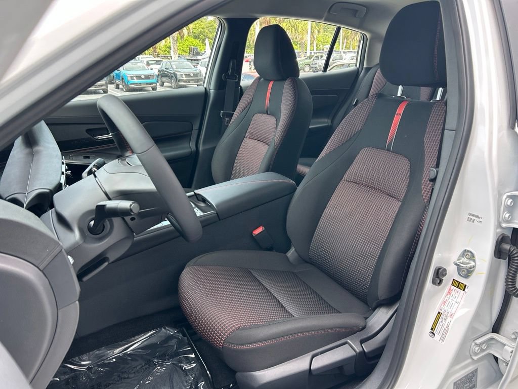 New 2026 Nissan Sentra SR w/ Floor Mat Package FWD image 18