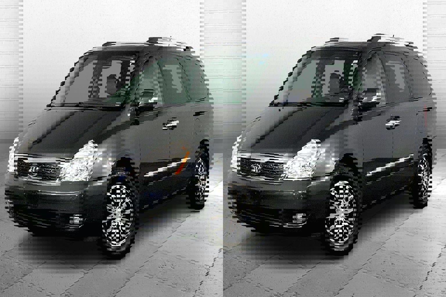 Used 2012 Kia Sedona EX w/ Luxury Pkg image 12