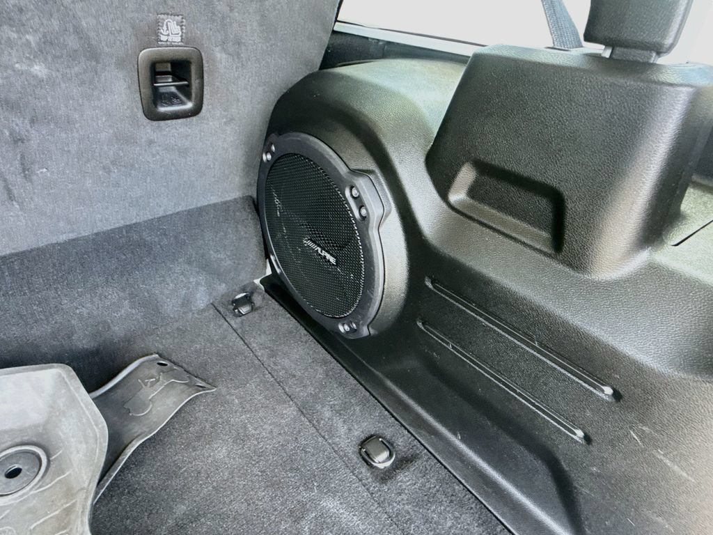 Certified 2023 Jeep Wrangler Unlimited AWD/4WD image 31