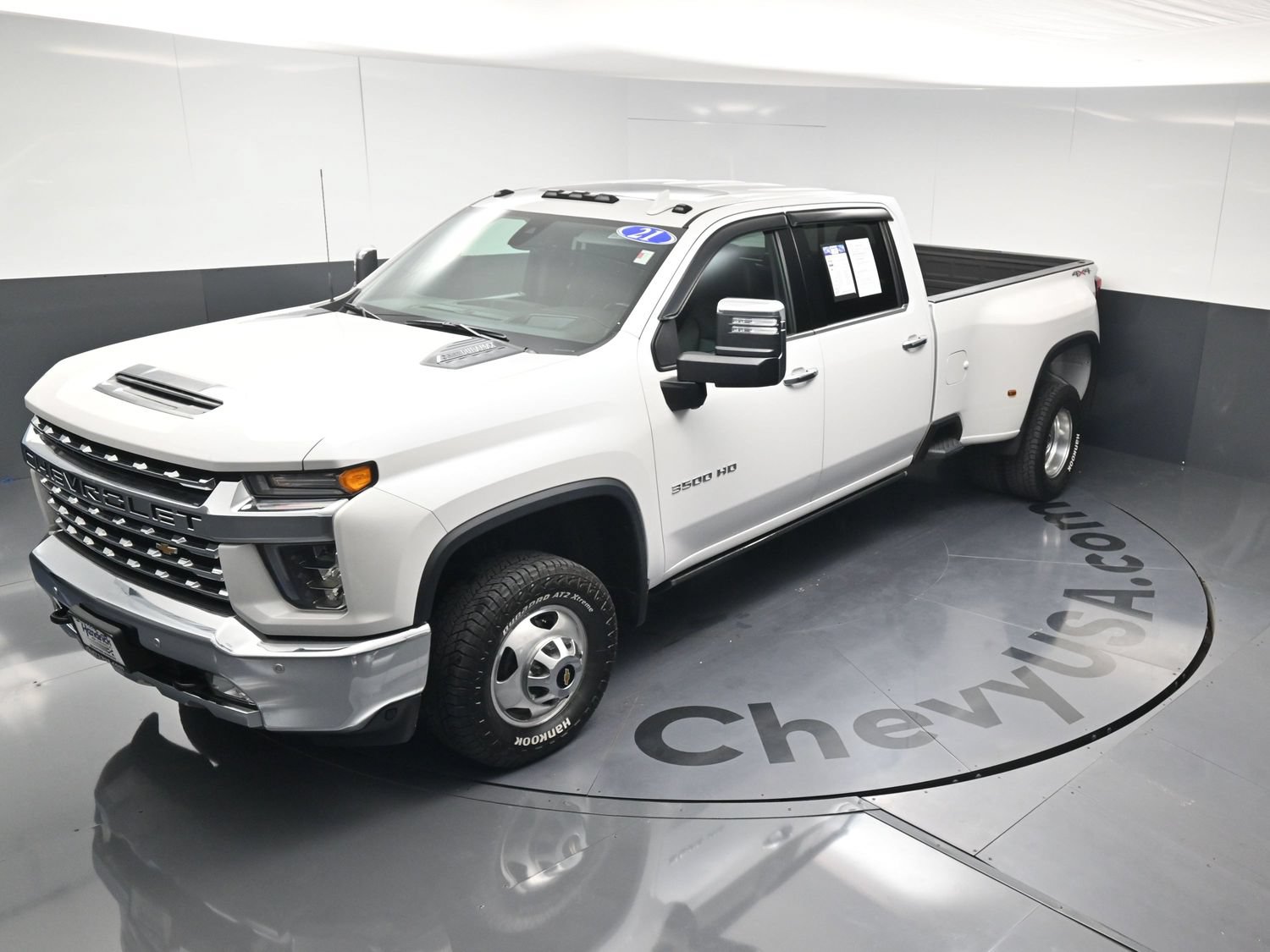 Used 2021 Chevrolet Silverado 3500 LTZ w/ LTZ Convenience Package AWD/4WD image 28