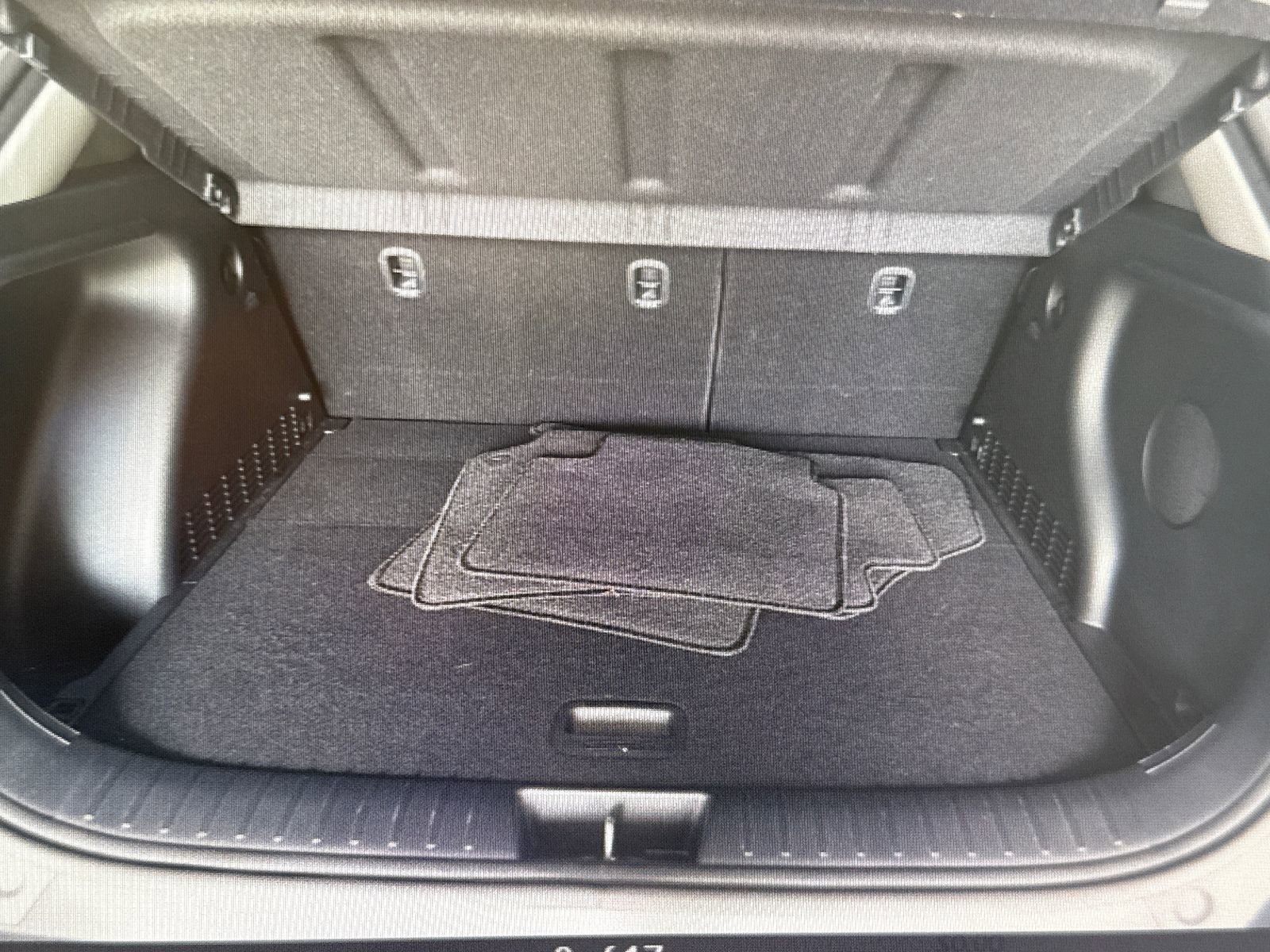 Used 2025 Hyundai Kona Limited FWD image 5