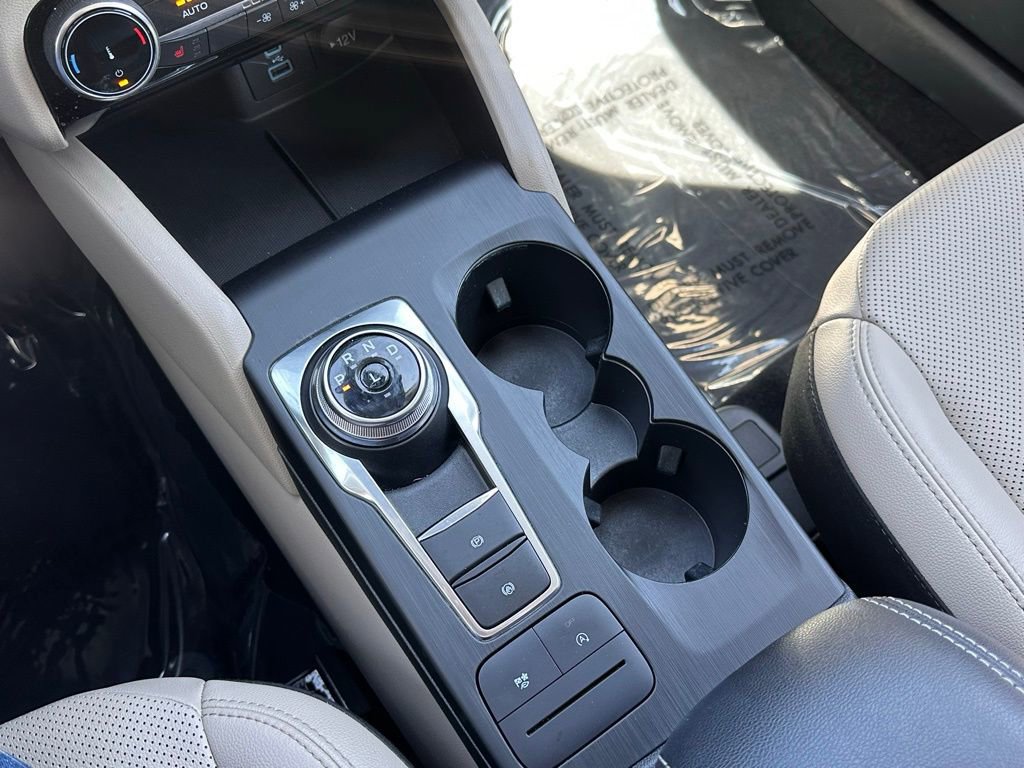 Used 2022 Ford Escape SEL AWD/4WD image 32