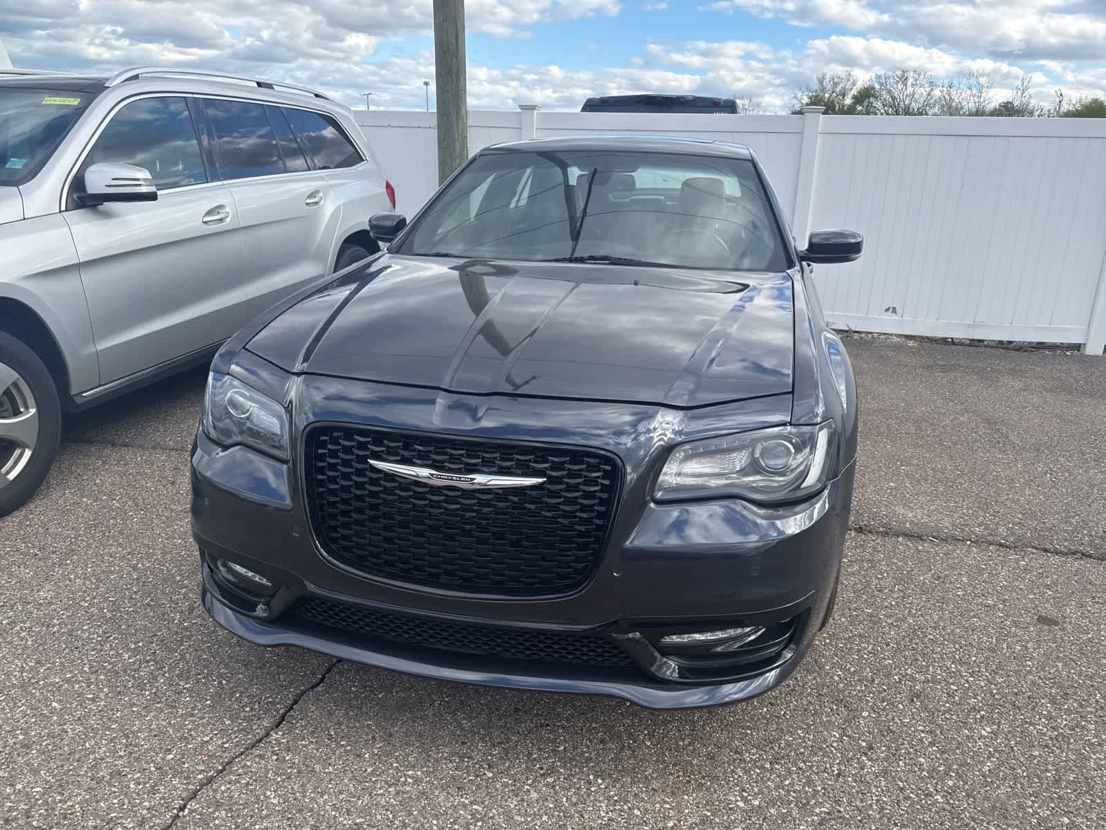 Used 2016 Chrysler 300 S w/ 300S Premium Group AWD/4WD image 19