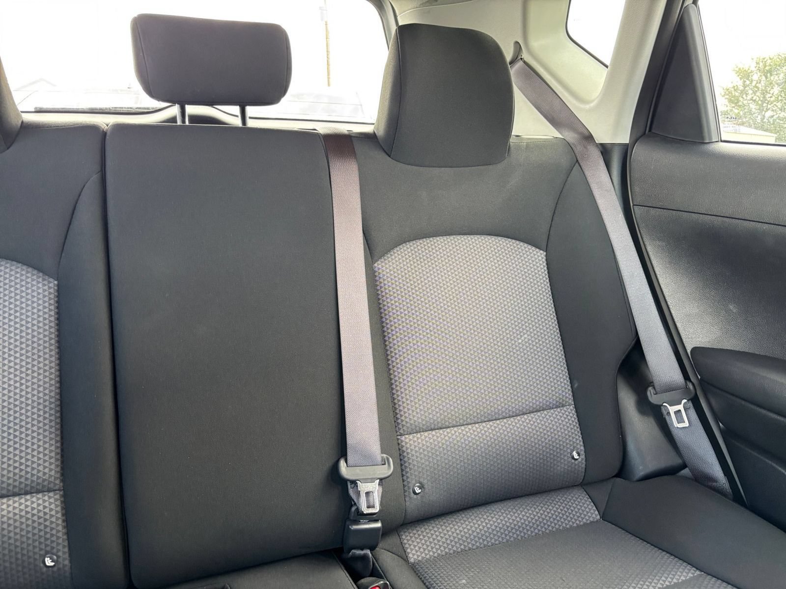 Used 2025 Kia Soul LX w/ LX Technology Package FWD image 34