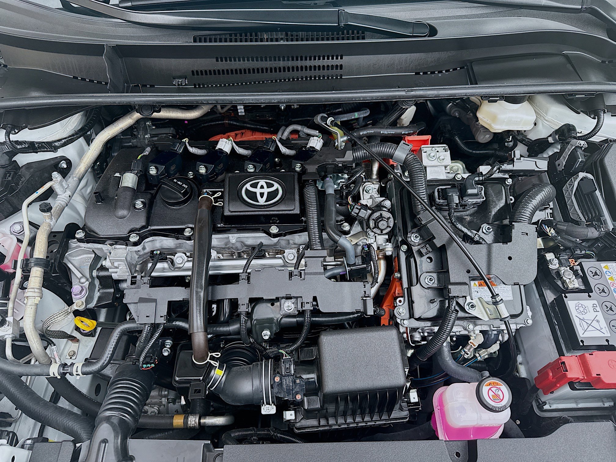 Used 2025 Toyota Corolla LE w/ Convenience Package image 34