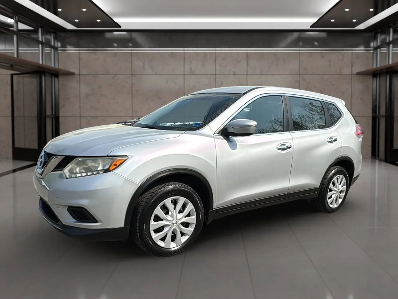 Used 2015 Nissan Rogue S image 1