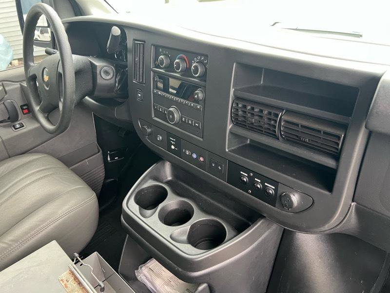 Used 2019 Chevrolet Express 2500 w/ Driver Convenience Package RWD image 12