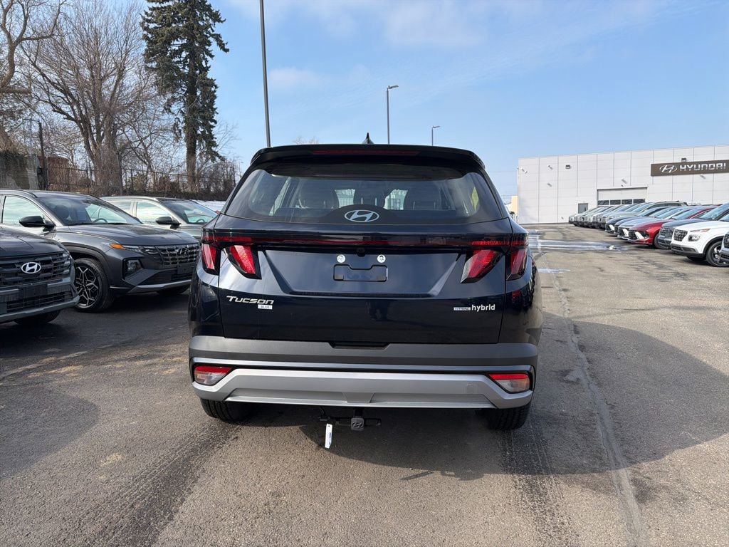New 2026 Hyundai Tucson Blue SE w/ Tow & Go Package AWD/4WD image 6