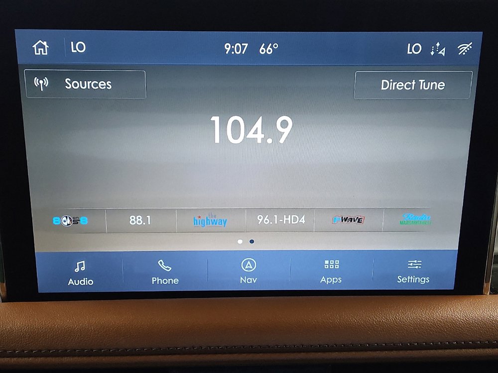 Used 2020 Lincoln Aviator Reserve w/ Elements Package Plus image 25