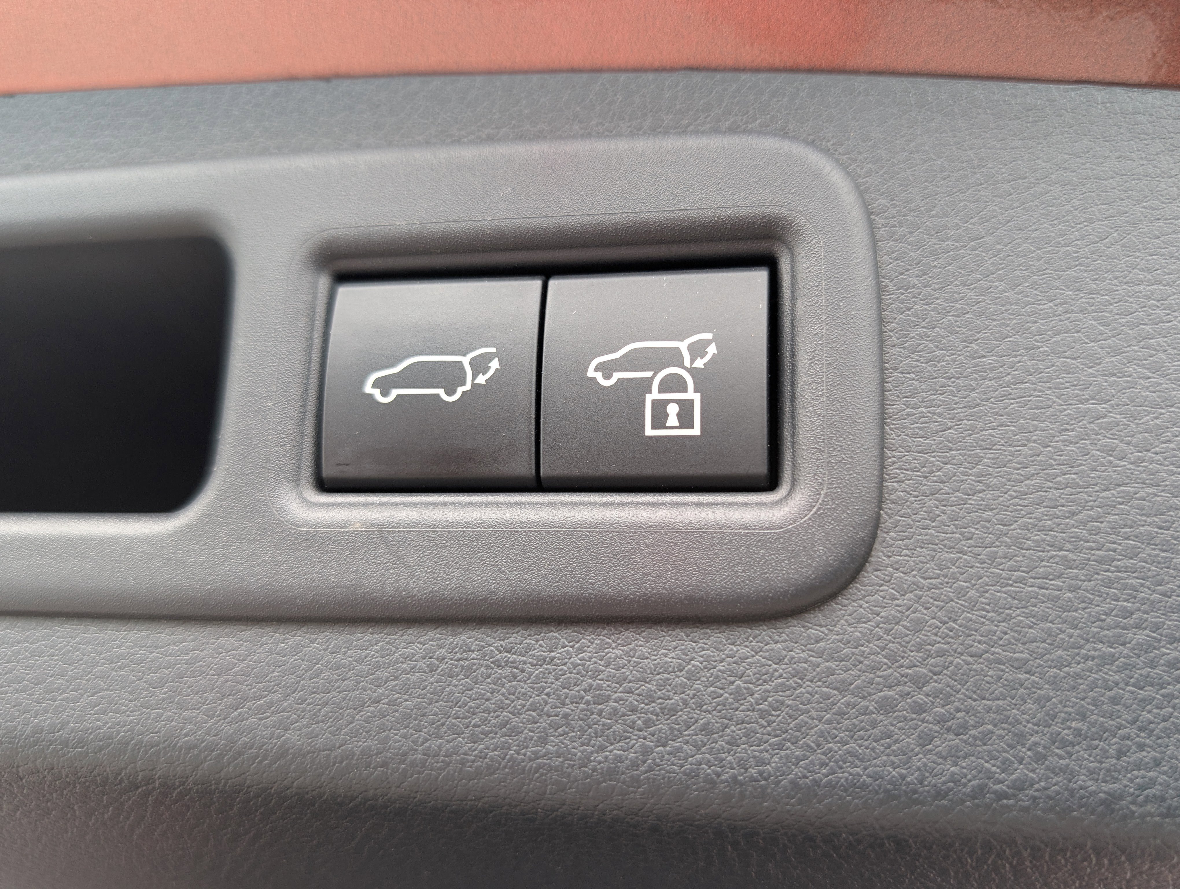 Used 2023 Lexus RX 350 Premium Plus w/ Accessory Package (Z1) image 14