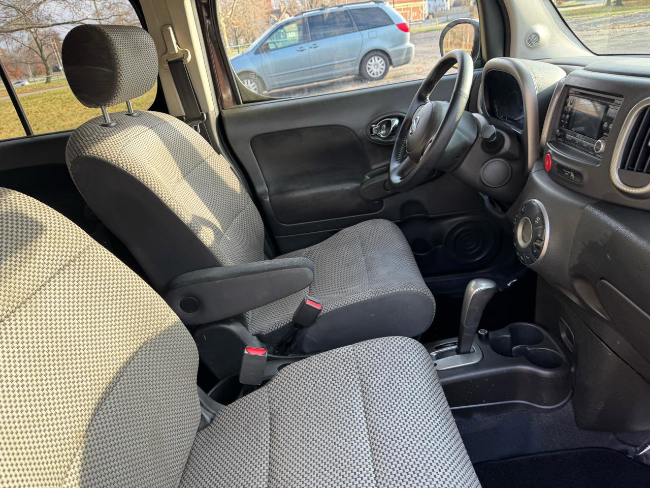 Used 2010 Nissan Cube 1.8 S Krom Edition w/ Interior Designer Pkg image 33