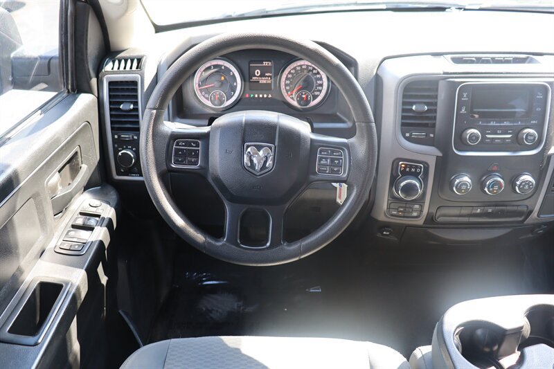 Used 2019 RAM 1500 Tradesman w/ Chrome Plus Package AWD/4WD image 9