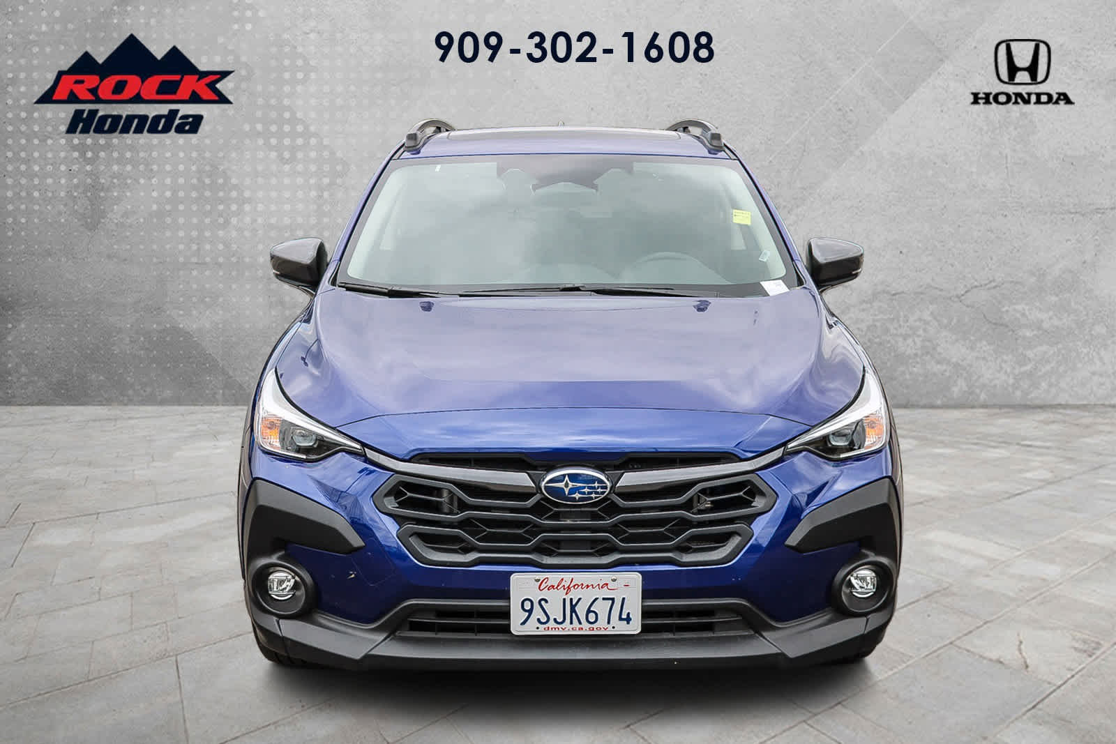 Used 2025 Subaru Crosstrek 2.0i Premium AWD/4WD image 2