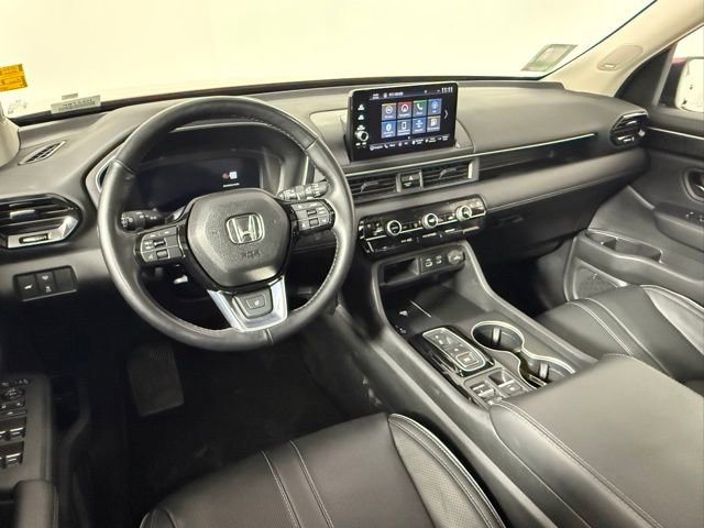 Used 2024 Honda Pilot Elite image 44