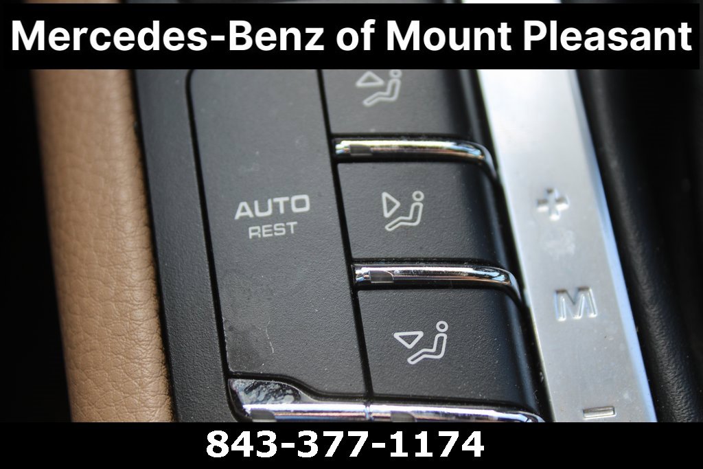 Used 2021 Porsche Macan image 40