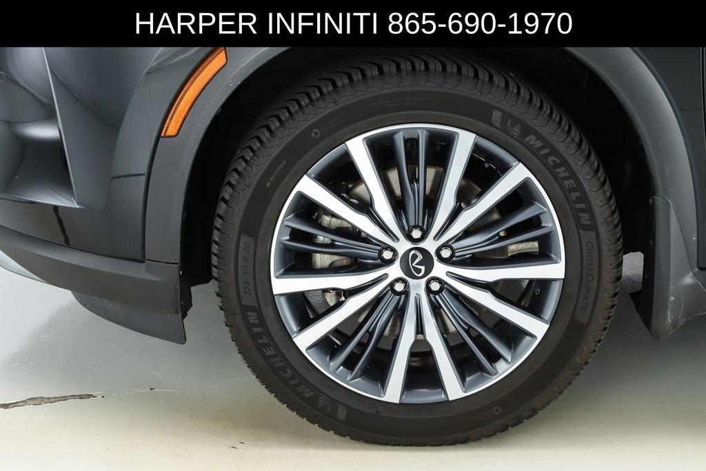 Used 2023 INFINITI QX60 Sensory w/ Cargo Package AWD/4WD image 5