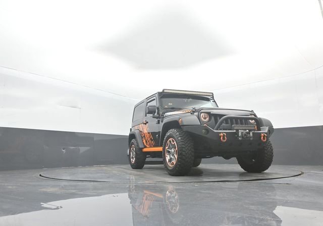 Used 2015 Jeep Wrangler Rubicon w/ Power Convenience Group AWD/4WD image 30