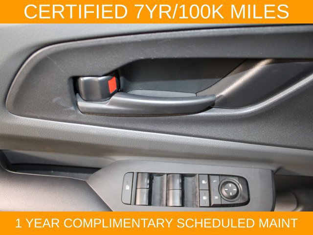 Used 2023 Toyota Prius LE FWD image 17