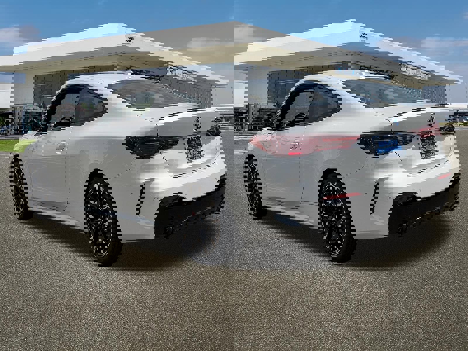 New 2026 BMW 430i Coupe w/ M Sport Package RWD image 7