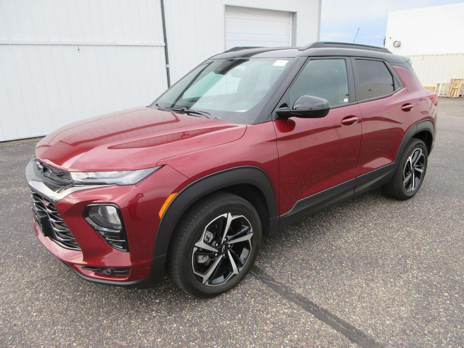 Certified 2023 Chevrolet TrailBlazer RS w/ Sun and Liftgate Package AWD/4WD image 1