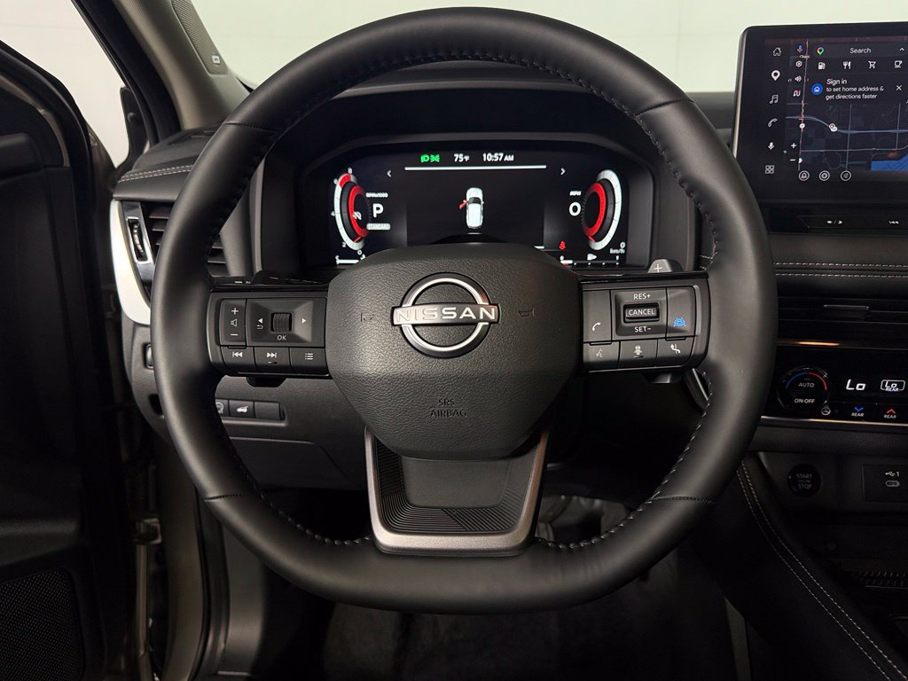 Used 2025 Nissan Rogue Platinum w/ Tech Package FWD image 16