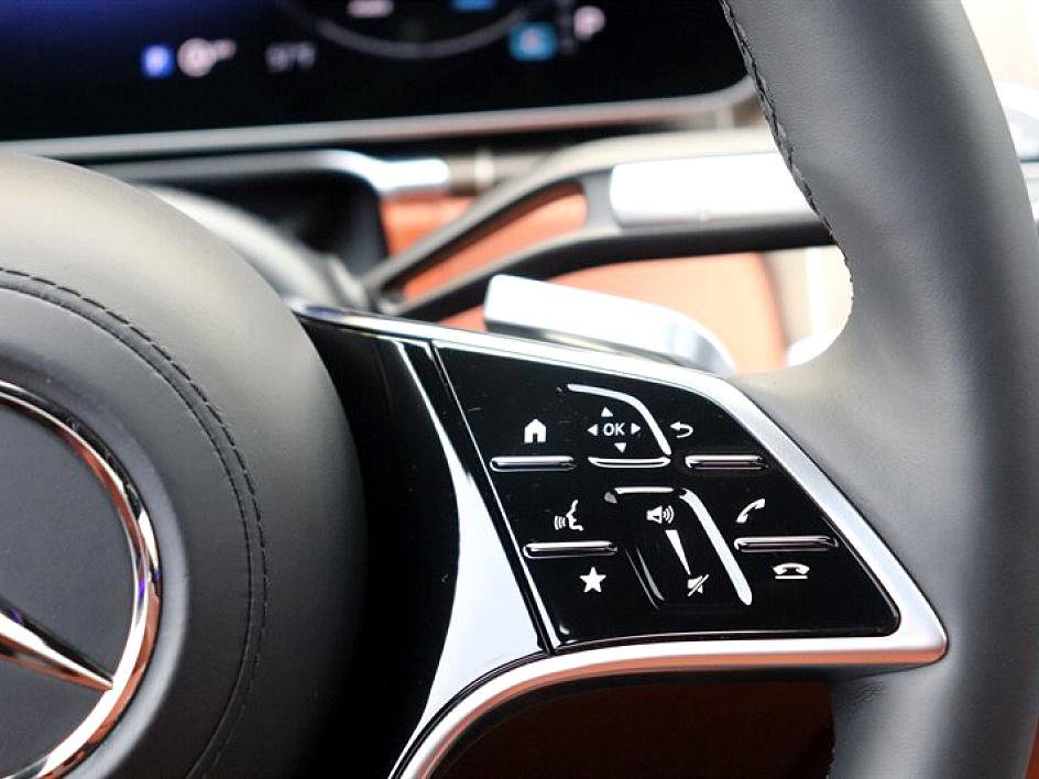 Used 2023 Mercedes-Benz S 580 4MATIC Sedan image 33